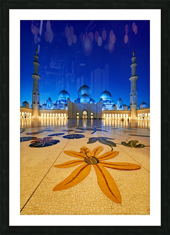 Sheikh Zayed Grand Mosque at night in Abu Dhabi Picture Frame print