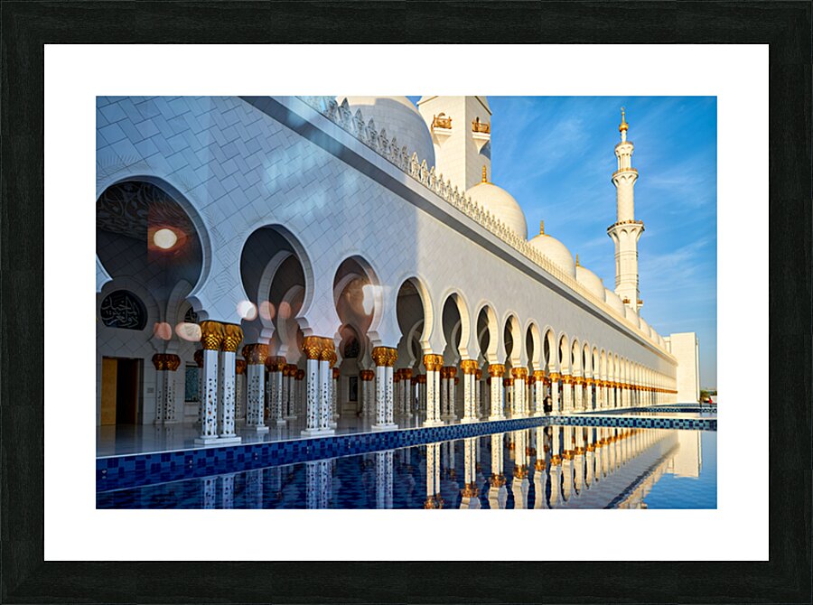 Sheikh Zayed Mosque reflection in Abu Dhabi Picture Frame print