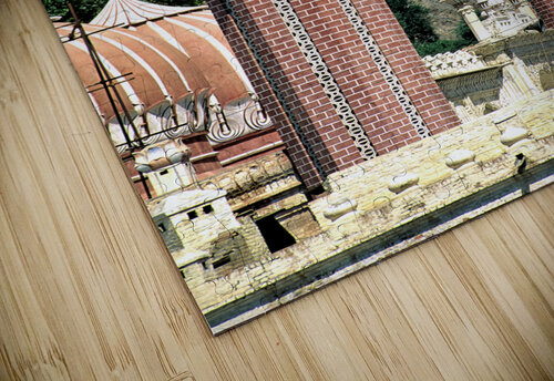 Pakistan. The mosque in Chitral Marco Brivio puzzle