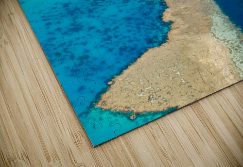 Aerial view of coral reefs and boats in turquoise ocean. Marco Brivio puzzle