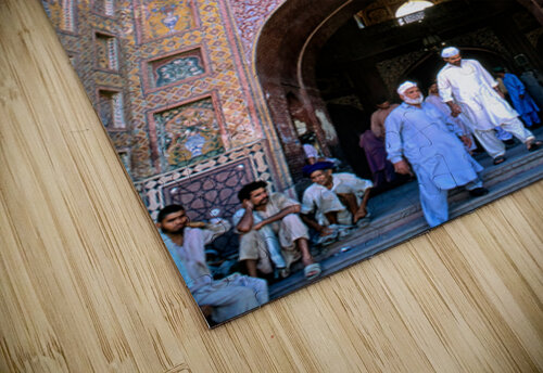 People visiting Wazir Khan Mosque in Lahore Pakistan Marco Brivio puzzle