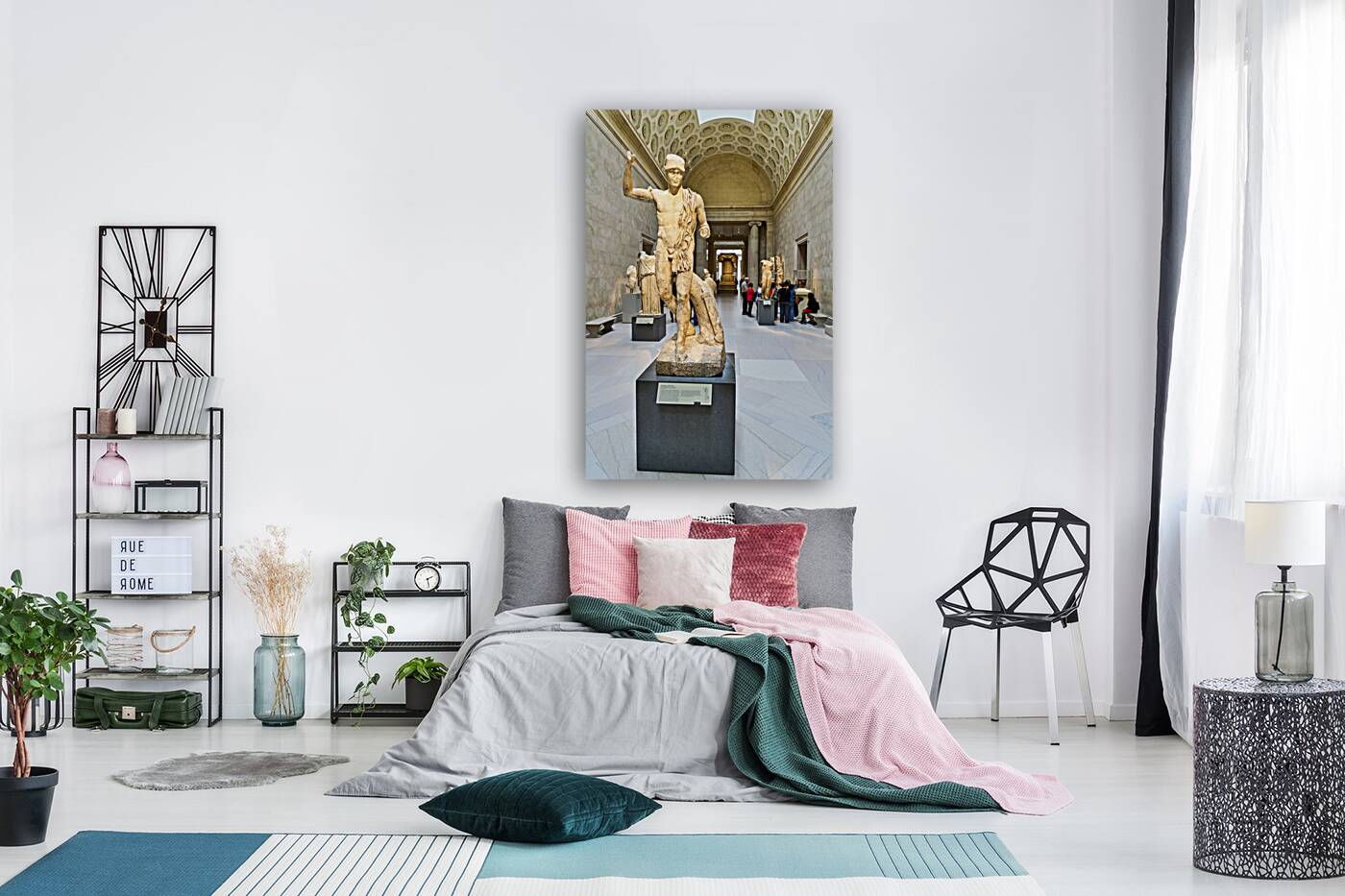 New York. Manhattan. United States. The Metropolitan Museum of Art. Greek and Roman Art. Marble statue of a wounded warrior Reproduction