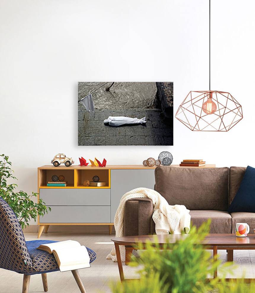 Nepal. Kathmandu. Cremation in Pashupatinath Reproduction