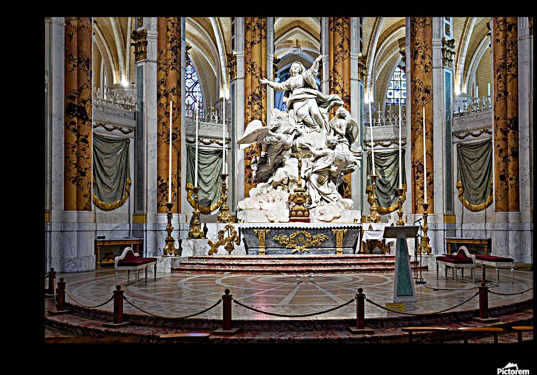 Visit to the large altar in Chartres Cathedral in France Reproduction