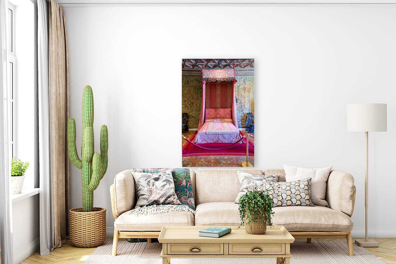 Visit to the historic bedroom of Chateau de Chenonceau in France Reproduction