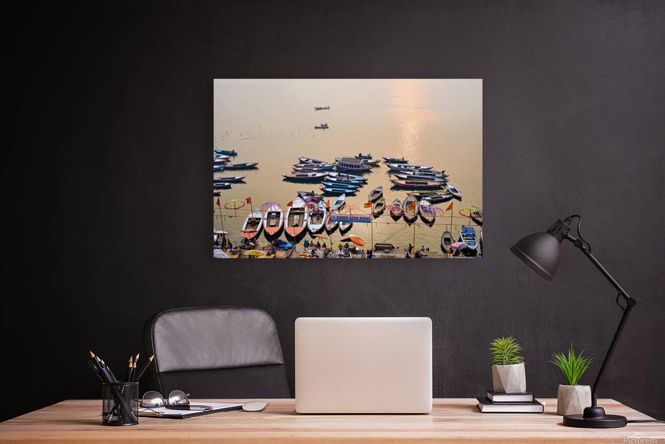 Sunrise at Ganges River in Varanasi with boats and activities Reproduction