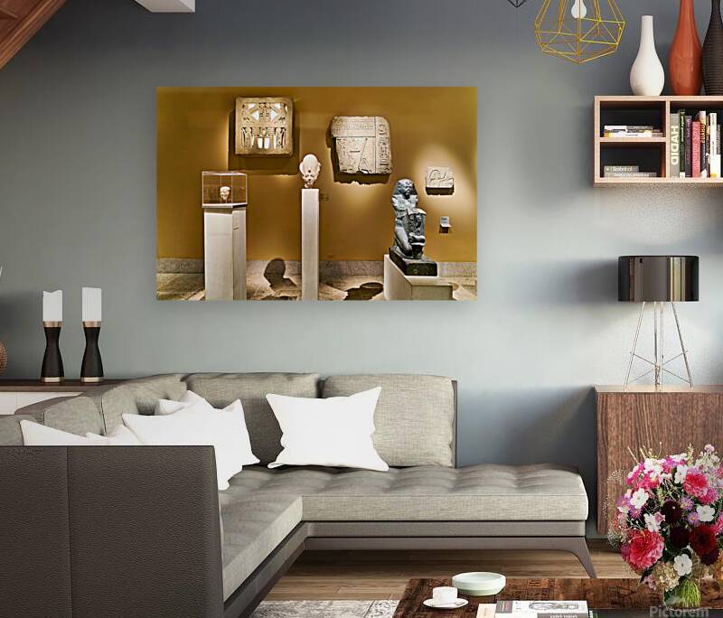 Usermontus sarcophagus at the Met in New York Reproduction