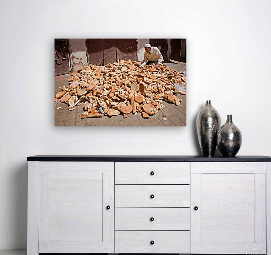 Collecting bread in Meknes Morocco during the day Reproduction