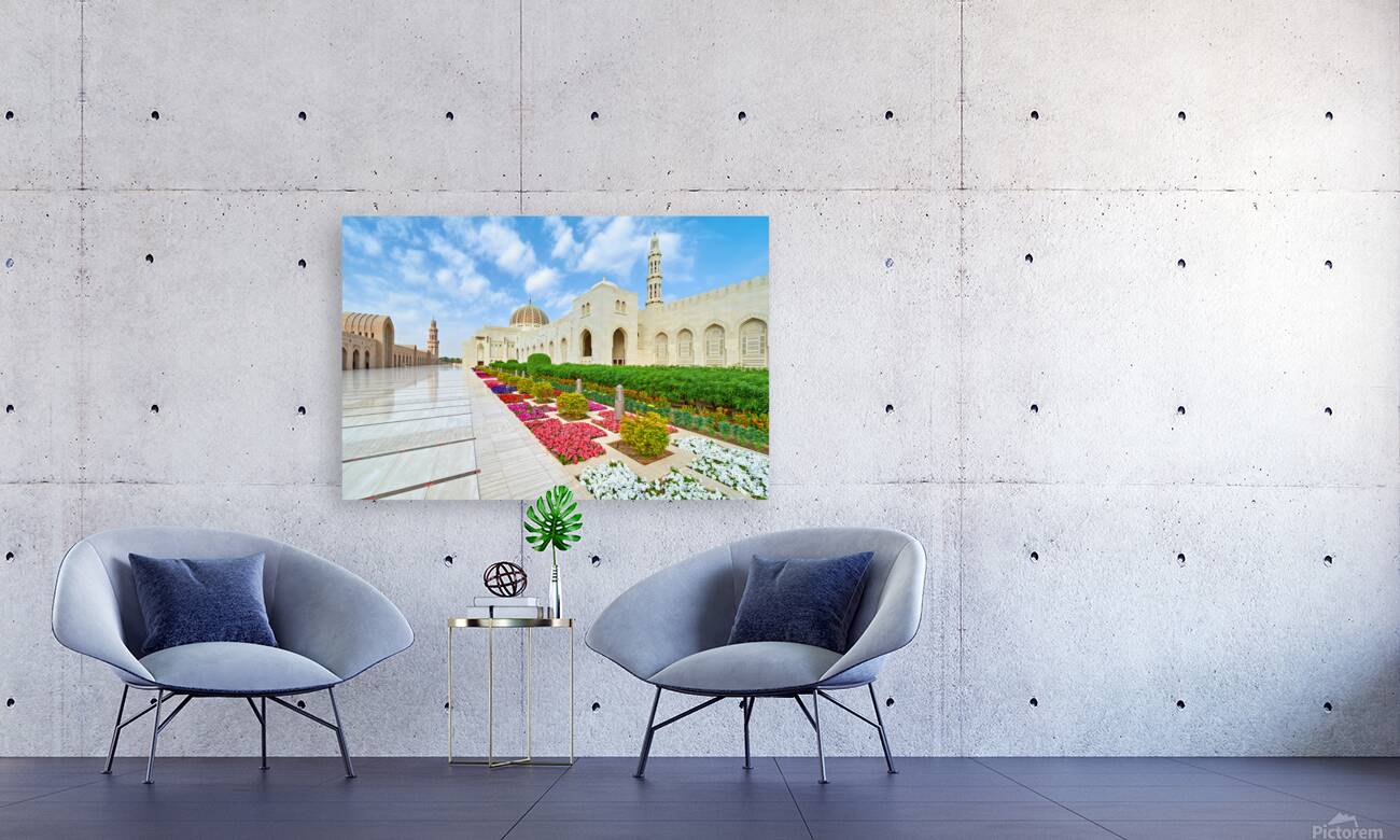 Visit Sultan Qaboos Grand Mosque in Muscat Oman during the day Reproduction