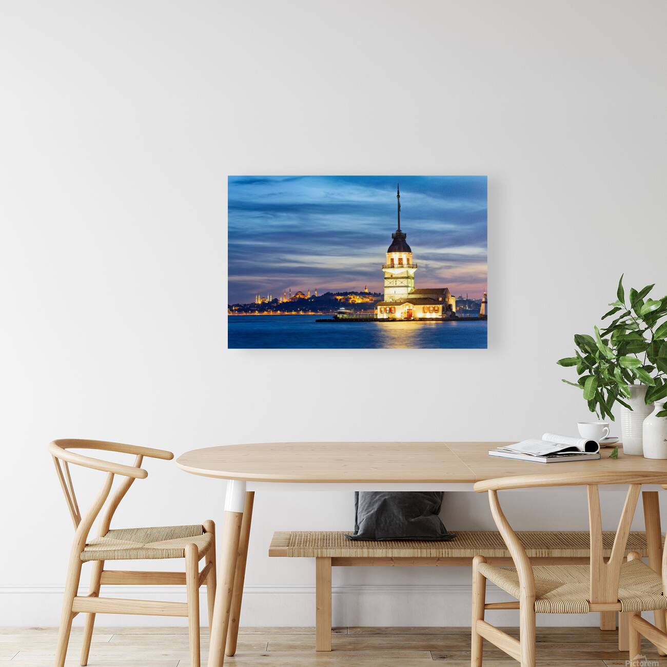 Sunset view of Maidens Tower on the Bosphorus in Istanbul Reproduction