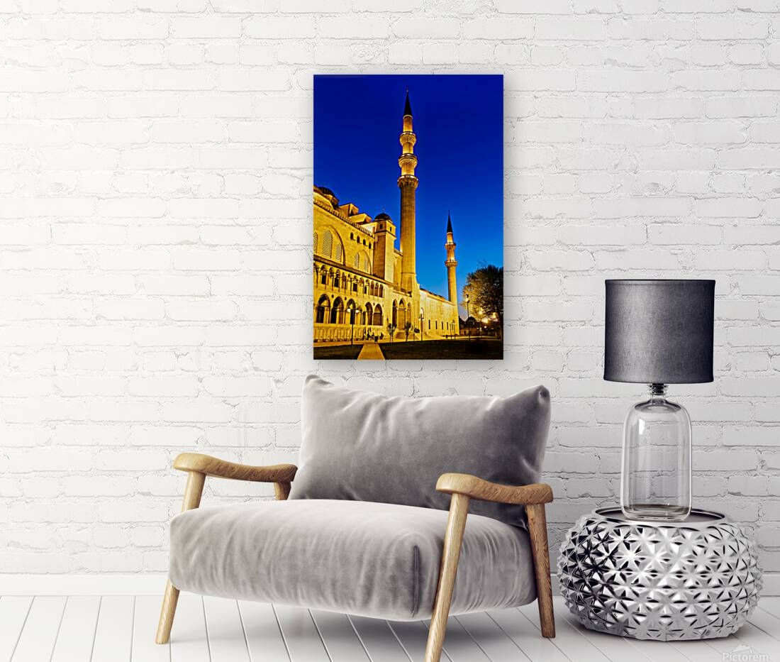 Suleymaniye Mosque stands tall in Istanbul at night Reproduction