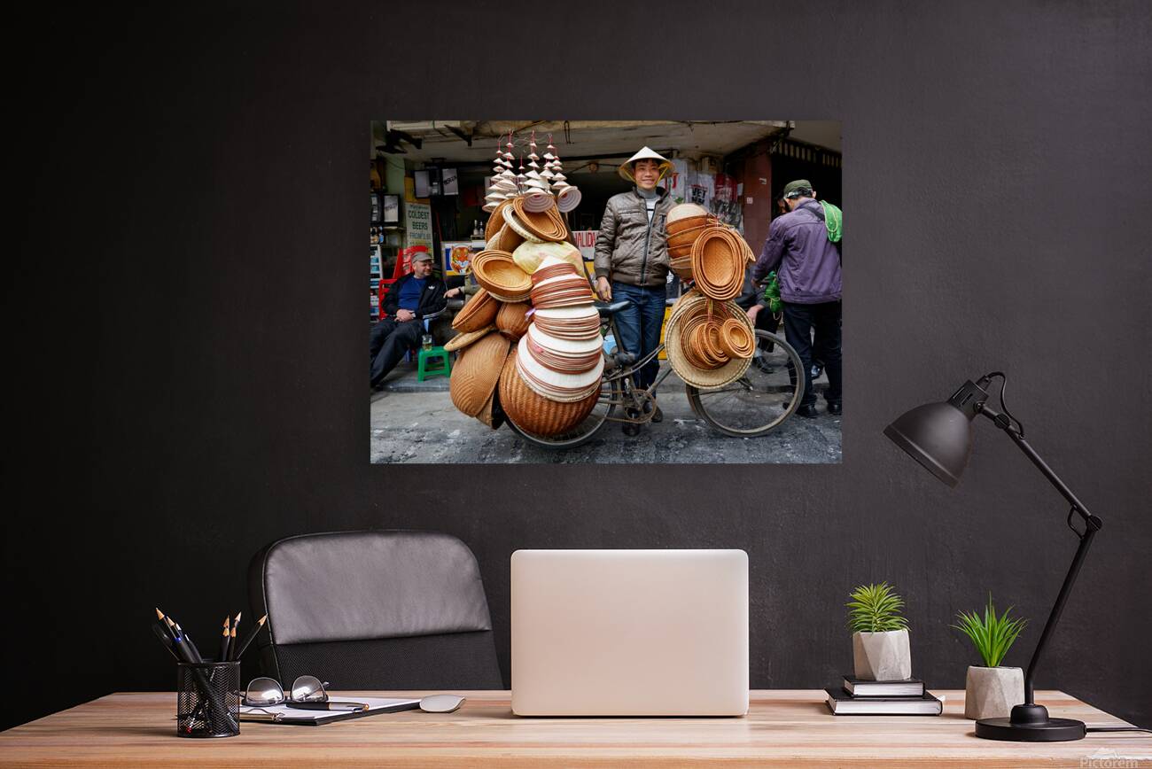 Craftsman sells handmade baskets in Ho Chi Minh City Reproduction