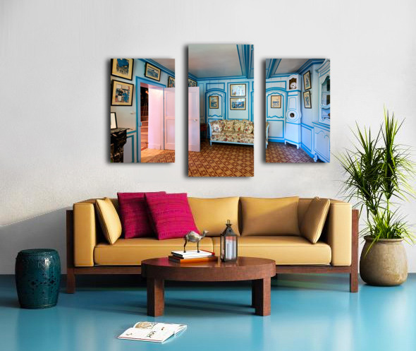 Explore Monets house in Giverny for design inspiration Canvas print