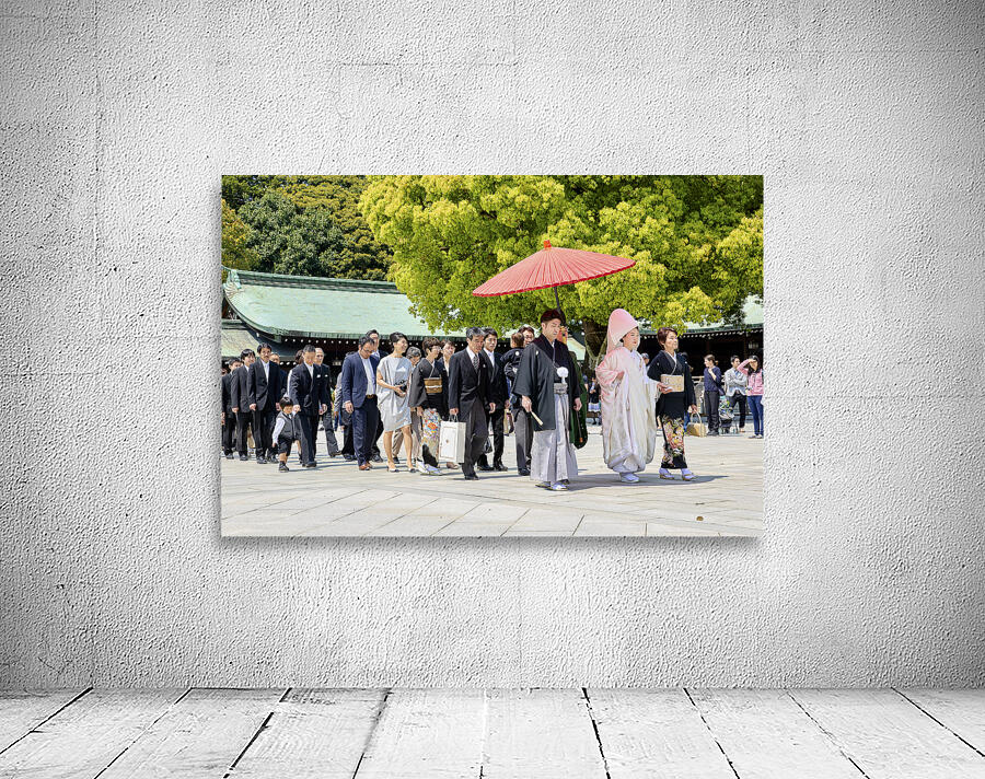 Japan. Tokyo. Traditional wedding ceremony at Meiji Jingu Shinto shrine Wall Preview