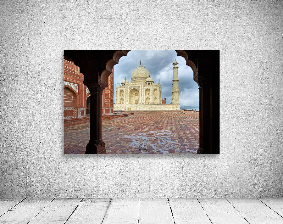 India Agra. The Taj Mahal Palace Wall Preview