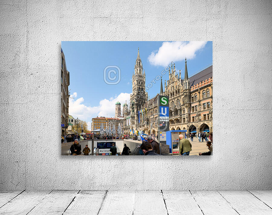 Germany Bavaria Munich. The town hall Rathaus. Marienplatz. Marys square Wall Preview