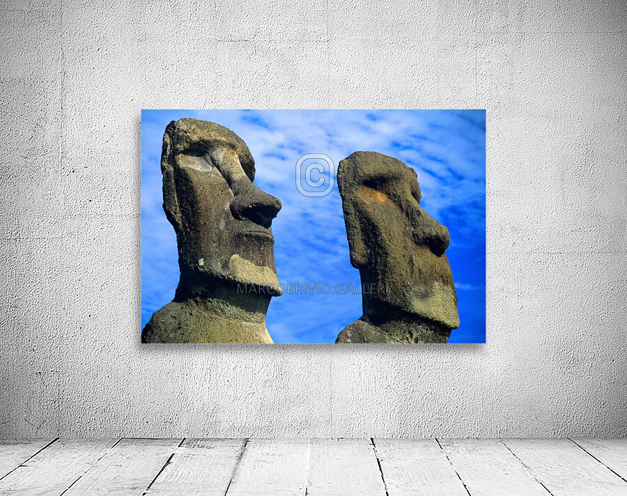 EASTER ISLAND. Moai Wall Preview