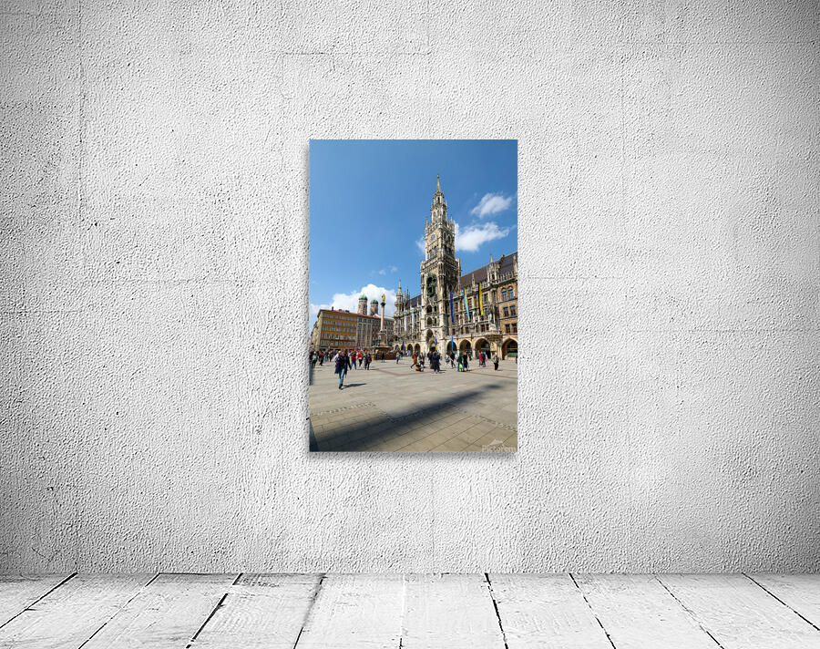 Explore marienplatz and the rathaus in munich germany Wall Preview