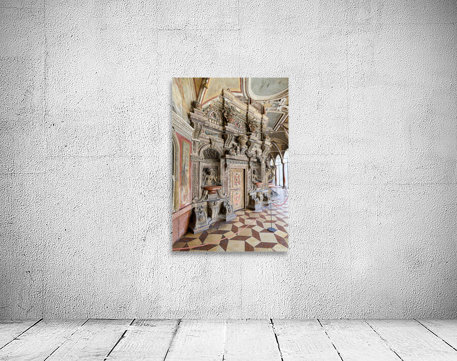 Visit Residenz Palace in Munich to see historical architecture Wall Preview