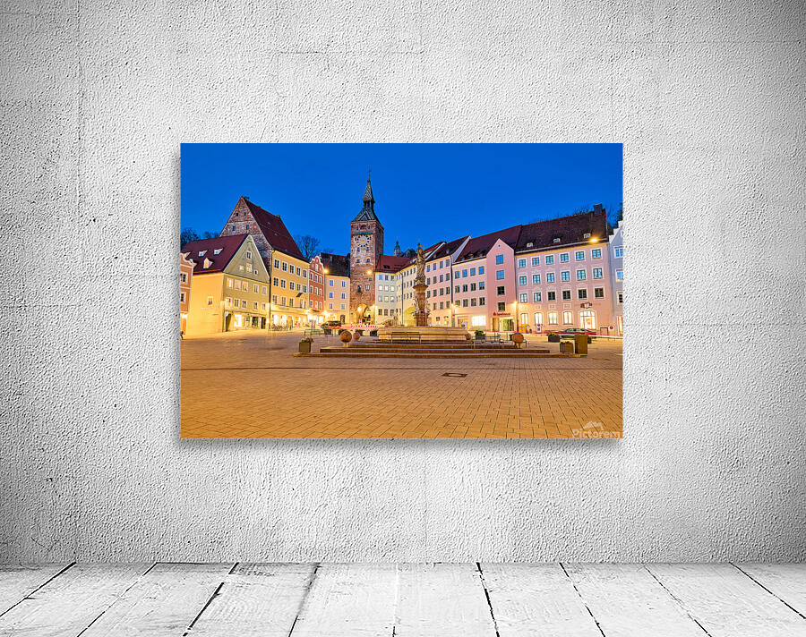 Explore Hauptplatz square in Landsberg am Lech on the Romantic R Wall Preview