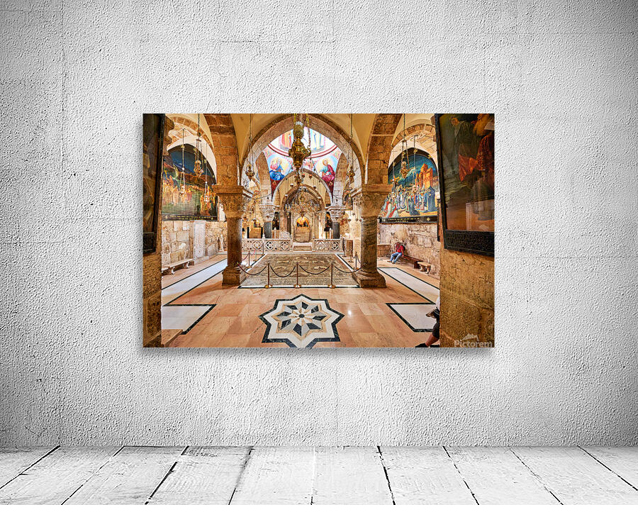 Visit to the church of the Holy Sepulchre in Jerusalem during th Wall Preview