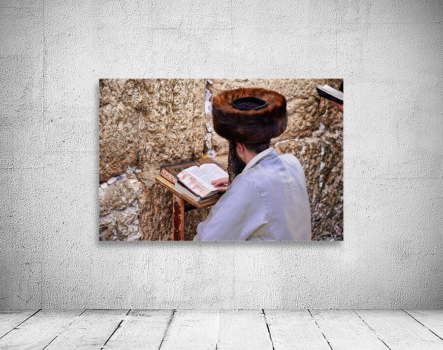Prayers at the wailing wall in jerusalem israel Wall Preview
