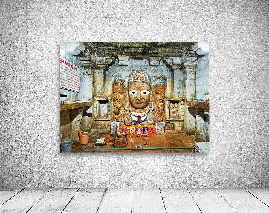 Rituals at Chittorgarh Fort in Rajasthan India during the day Wall Preview