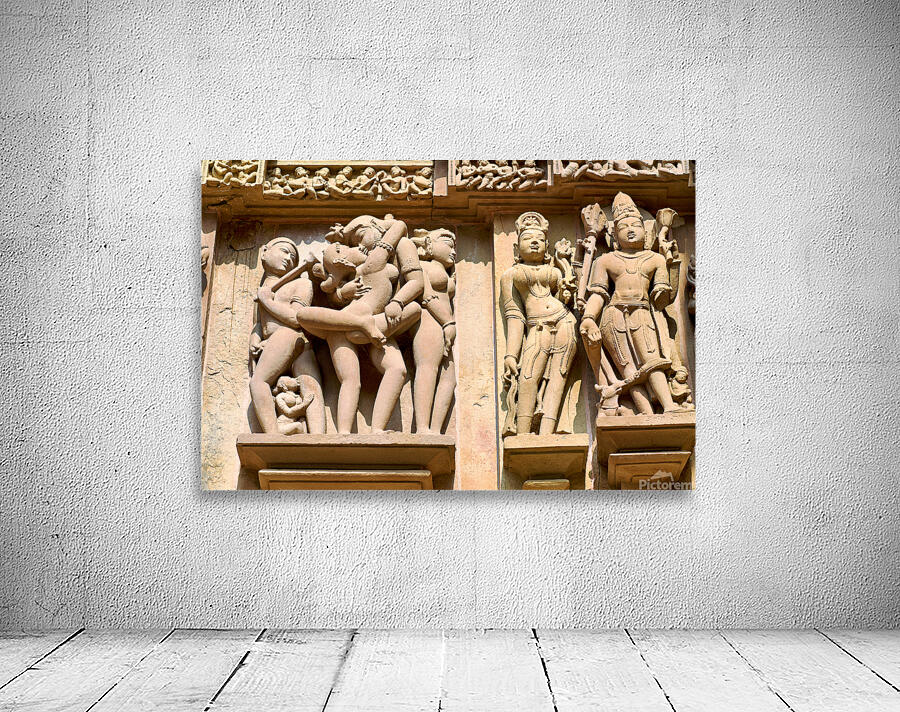 Khajuraho temples: Madhya Pradeshs erotic sculptures Wall Preview