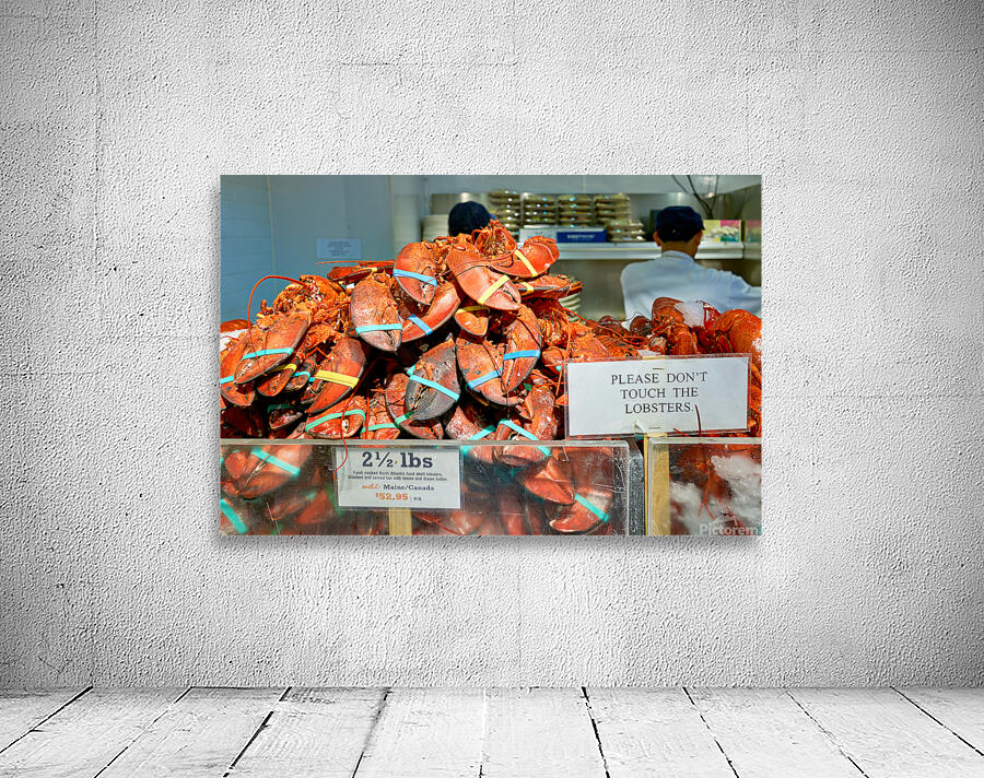 Lobsters are piled high at the Lobster Place Restaurant Wall Preview