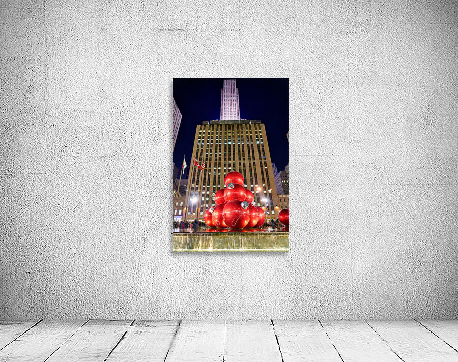 Christmas decorations in Manhattan at Rockefeller Center during  Wall Preview