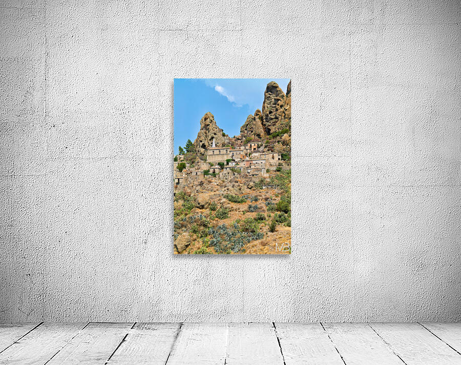 Exploring Pentedattilo the abandoned town in Calabria Italy Wall Preview