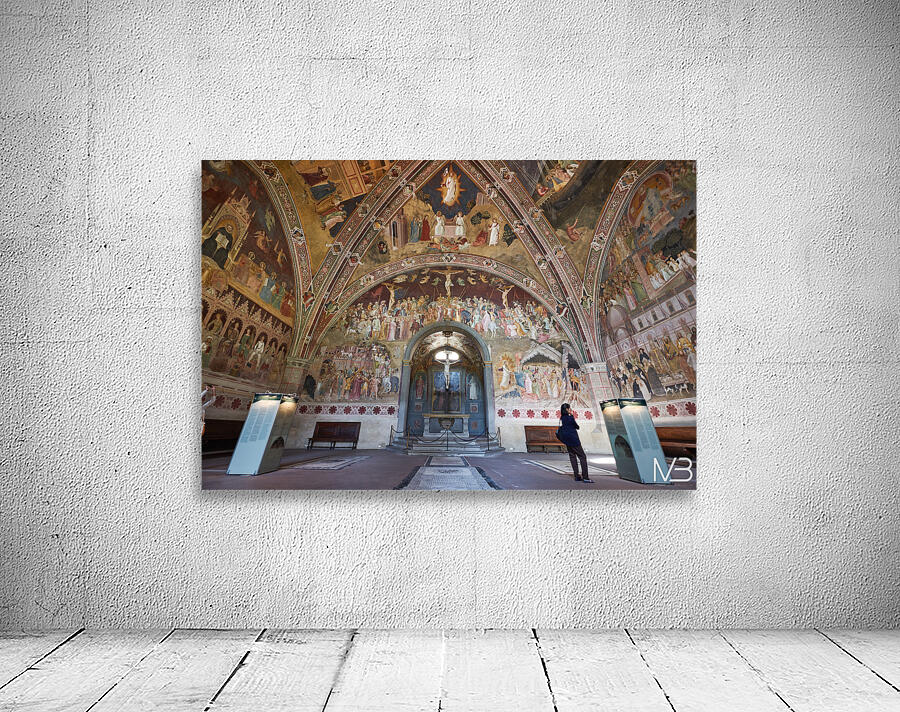 Santa Maria Novella Church in Florence reveals detailed frescoes Wall Preview