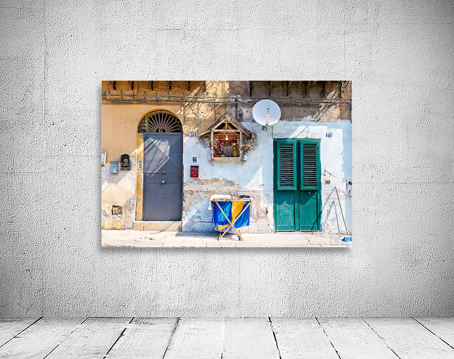 Exploring streets of Palermo Sicily in a sunny day Wall Preview