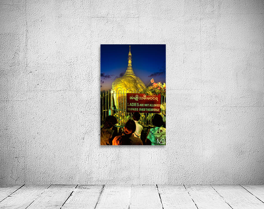 Visitors gather at Kyaiktiyo Pagoda Golden Rock in Myanmar at su Wall Preview