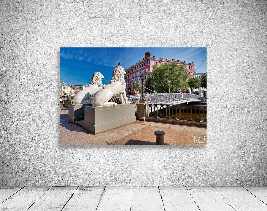 Lions guard the bridge in Saint Petersburg on a sunny day Wall Preview