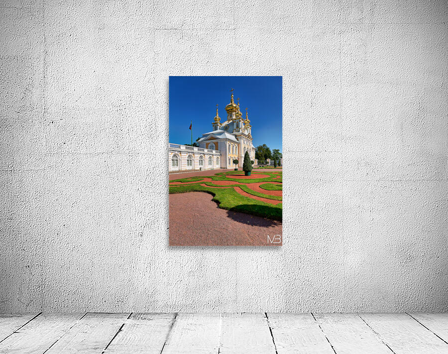 Exploring peterhof palace in saint petersburg russia Wall Preview