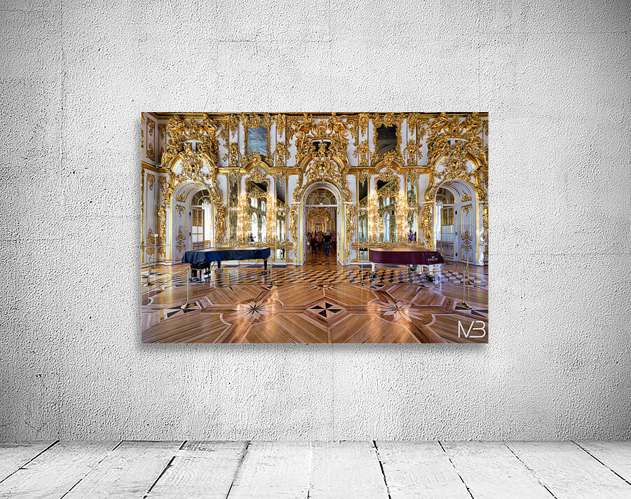 People walk through Catherine Palace in Pushkin St Wall Preview