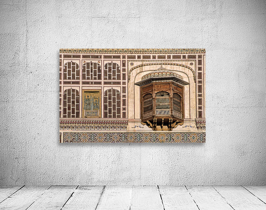 Historic house facade in Samarkand shows ancient design Wall Preview