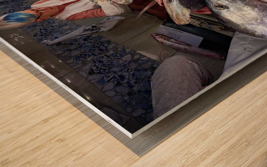 Barcelona. Catalonia. Spain. The Mercat de Sant Josep de la Boqueria. Tuna fish at fishmonger stall Wood print