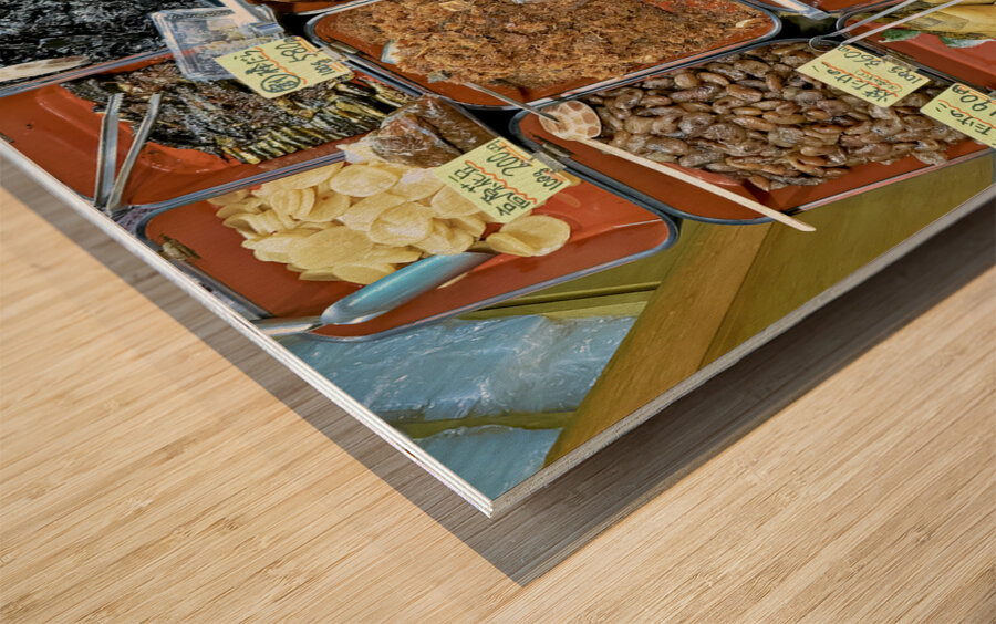 Japan. Kyoto. Nishiki Market Wood print