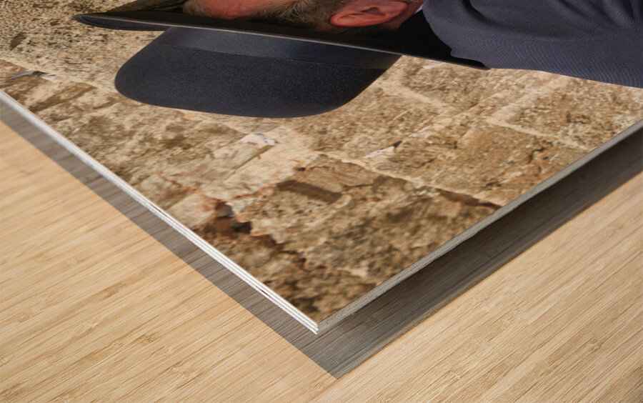 ISRAEL Jerusalem. Orthodox jews praying at the wailing wall Wood print