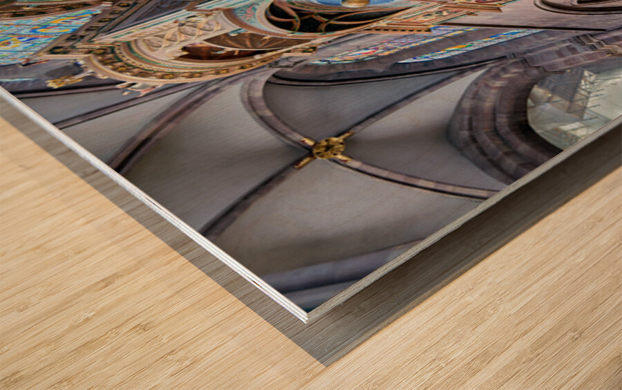 Discovering the astronomical clock in strasbourg cathedral Wood print