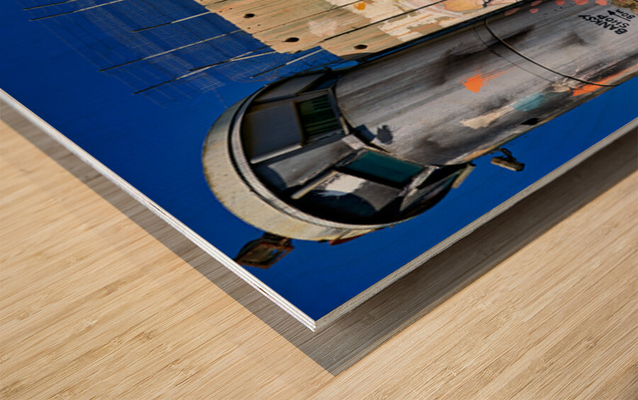 Wall and artwork near a guard tower in Bethlehem Jerusalem Wood print