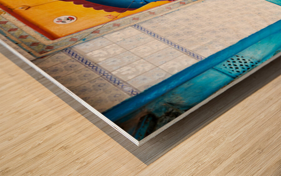 Decorated painted house in Bundi Rajasthan attracts attention Wood print