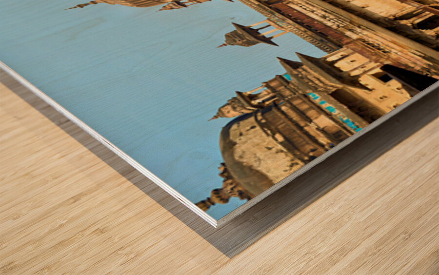 Exploring the historic fort complex in Orchha Madhya Pradesh I Wood print