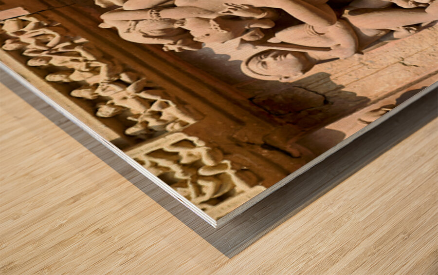 Khajuraho temples: Madhya Pradeshs erotic sculptures Wood print