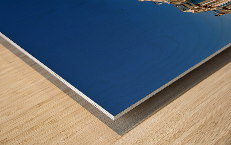 St. Petersburg shows Catherine Palace in clear sunlight Wood print