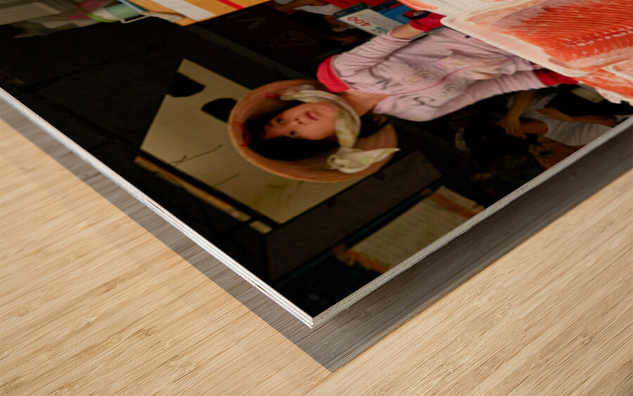 Market scene in Ho Chi Minh with fresh seafood for sale Wood print