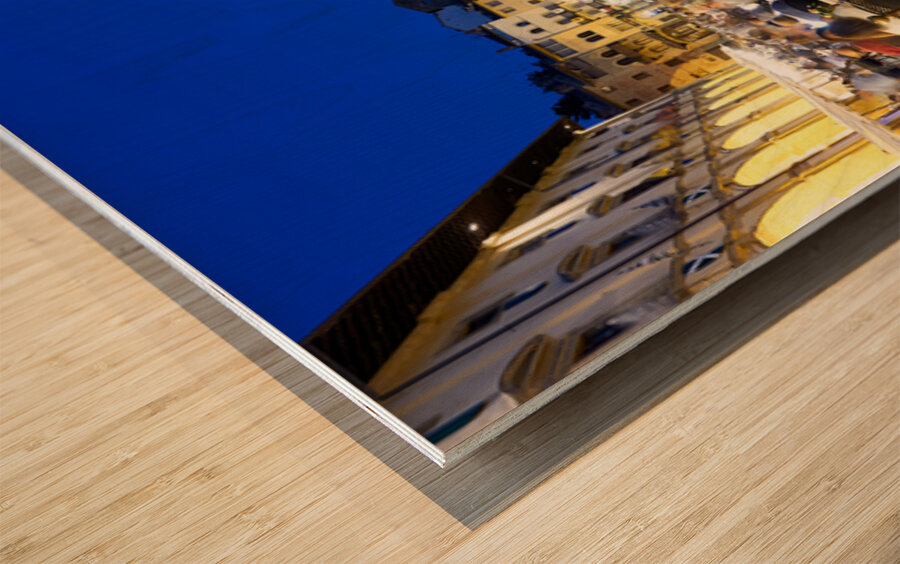 Piazza Grande at sunset offers dining and socializing in Arezzo Impression sur bois