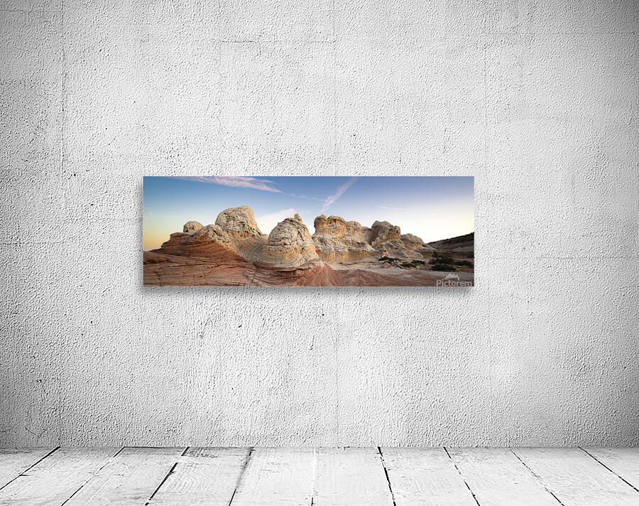 White Pocket  Wall Preview